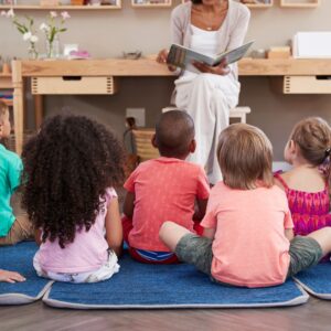 preschoolers listening to storytelling