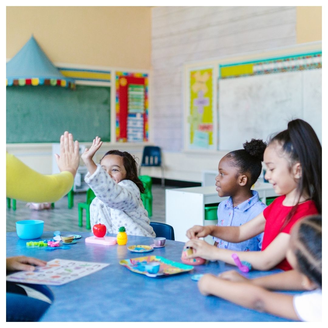 kids learning together